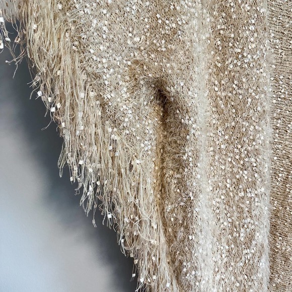 Muche & Muchette Opa Bouclé Fringe Cardigan Shawl Metallic Rose Gold One Size - Picture 8 of 14